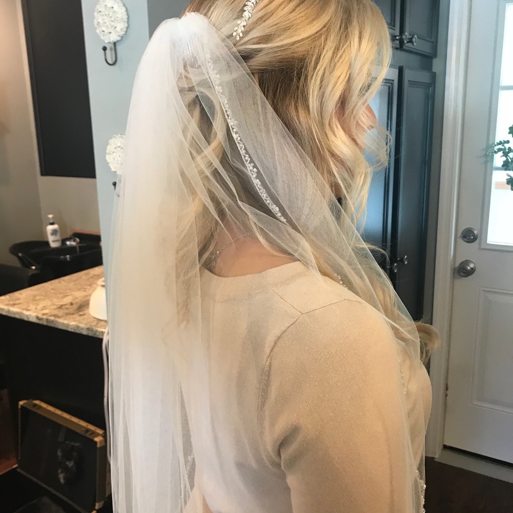 Beaded Pearl Edge Bridal Veil